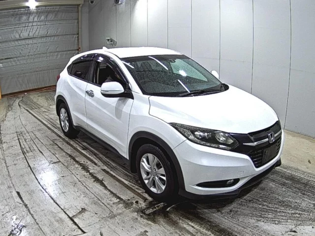 Honda Vezel Лот № 2014