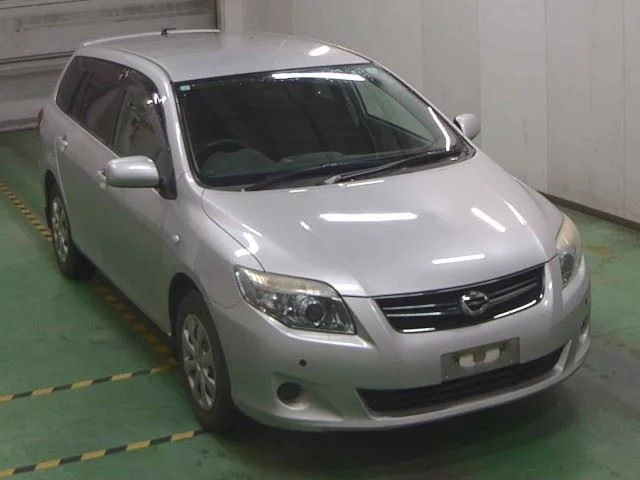 Toyota Corolla Fielder Лот № 2011