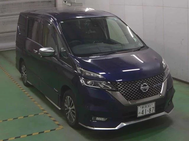 Nissan Serena Лот № 2018
