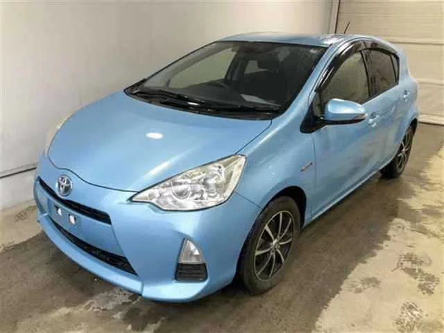 Toyota Aqua Лот № 11083 2014
