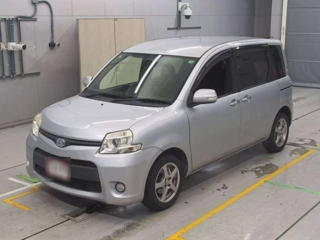 Toyota Sienta I Рестайлинг 2