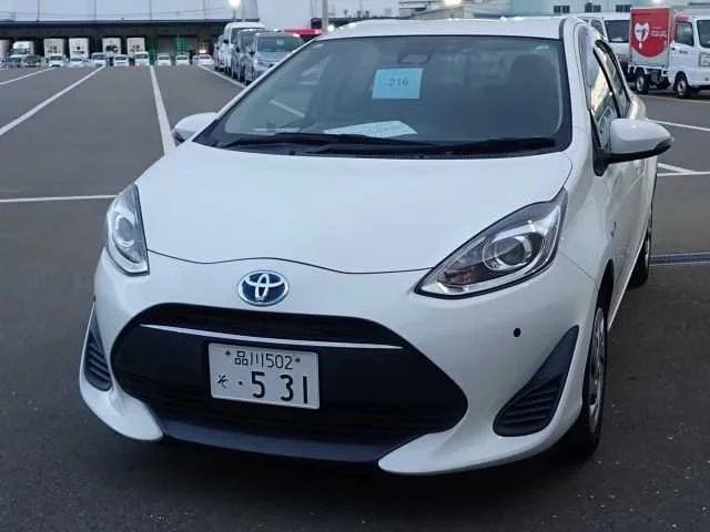 Toyota Aqua I Рестайлинг