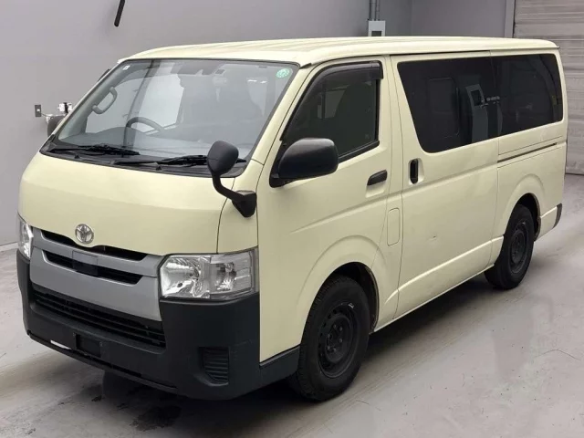 Toyota HiAce H300