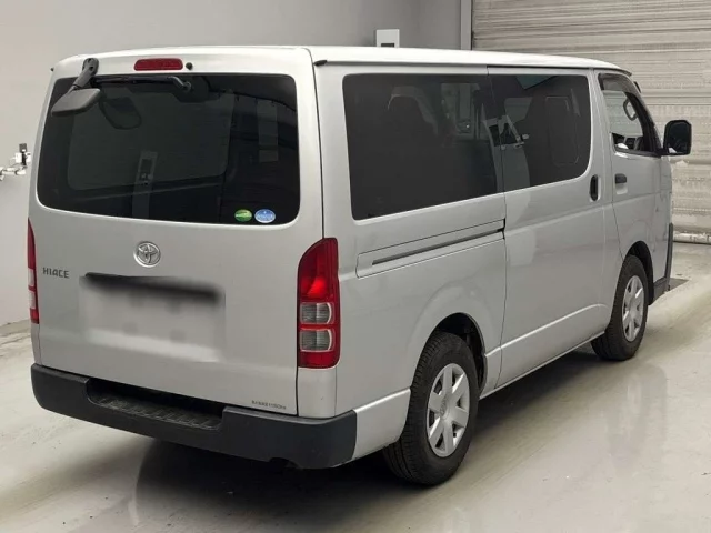 Toyota HiAce H300