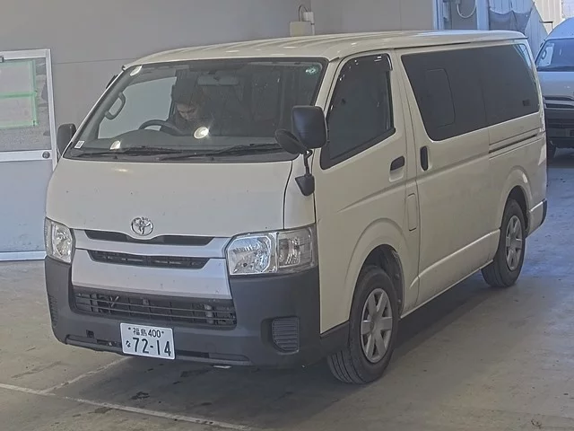 Toyota HiAce H200 Рестайлинг
