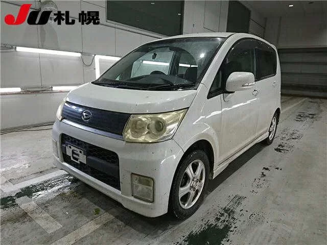 Daihatsu Move IV