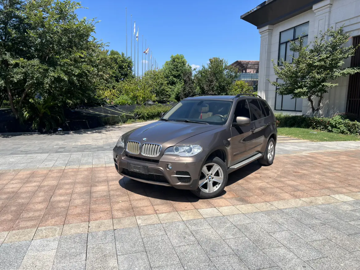 BMW X5 II (E70) Рестайлинг