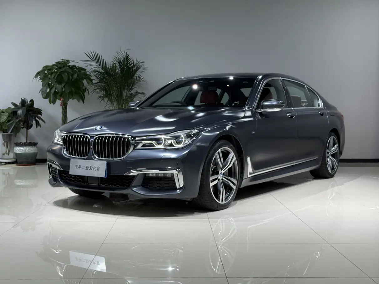 BMW 7 серии VI (G11/G12)
