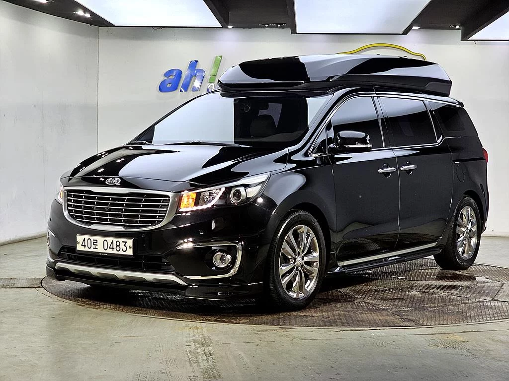 Kia Carnival III