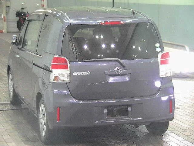 Toyota Spade