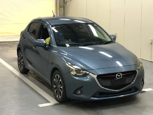 Mazda 5