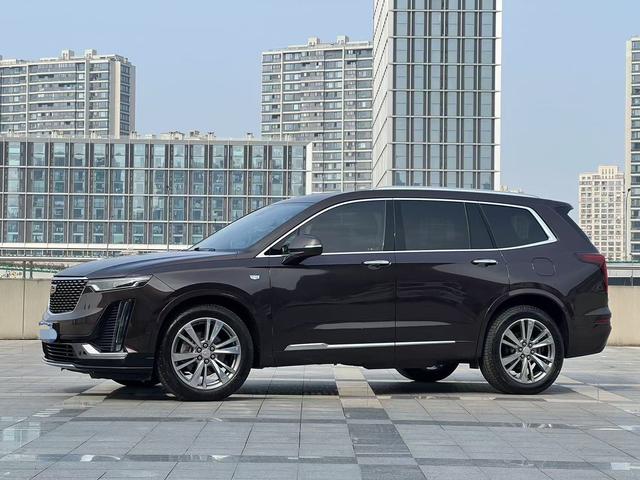 Cadillac XT6 I