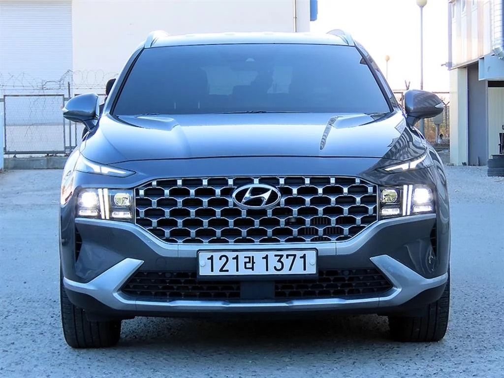Hyundai Santa Fe IV
