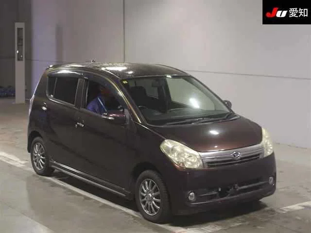 Daihatsu Mira VII