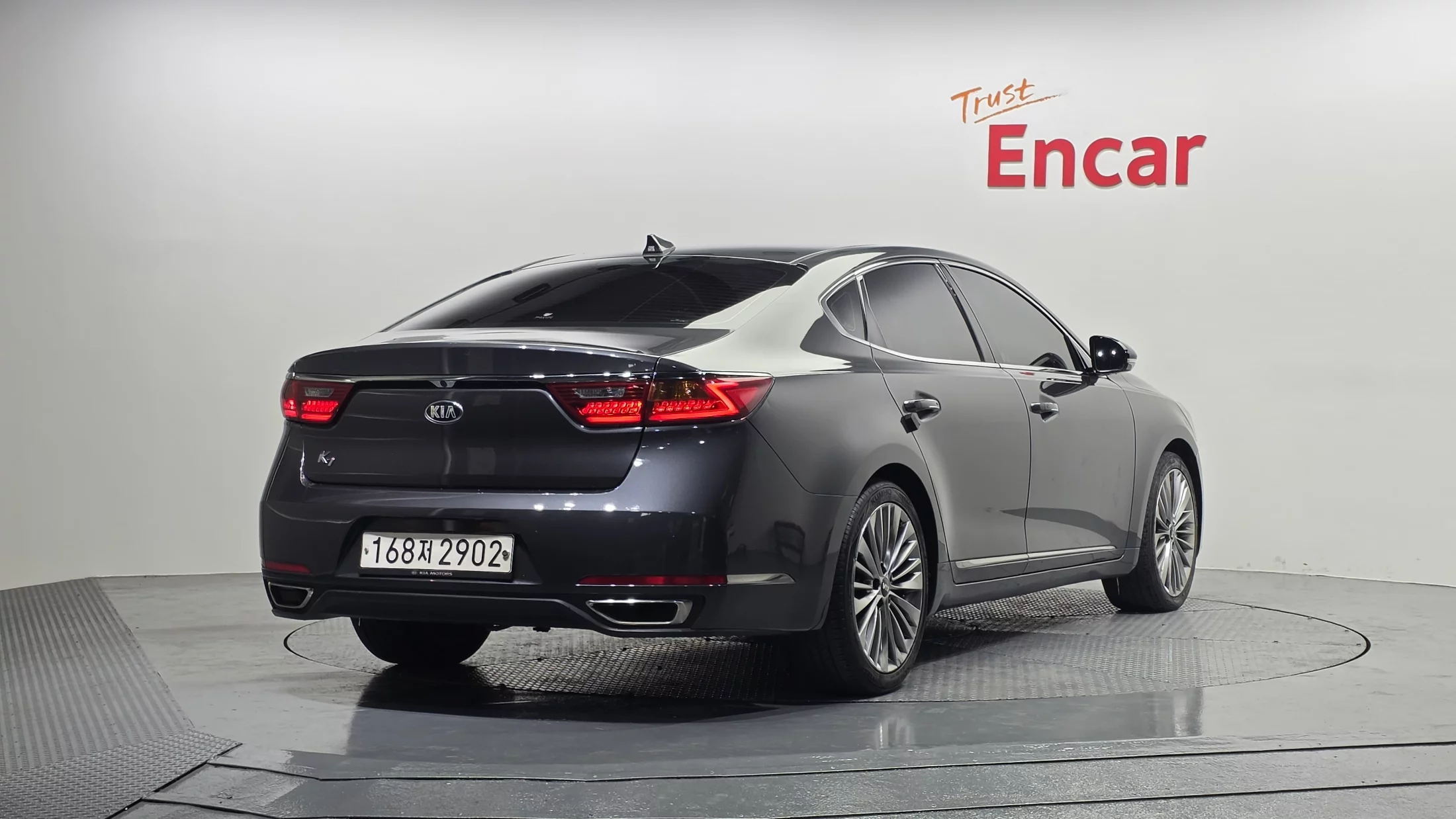 Kia K7 YG (II)