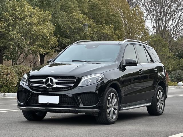 Mercedes-Benz GLE I (W166)