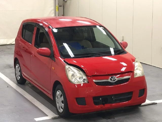 Daihatsu Mira VII