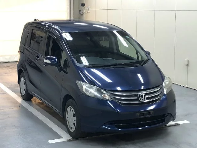 Honda Freed Лот № 2011