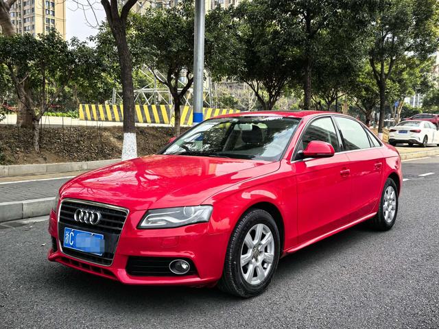 Audi A4L №18034628 2011