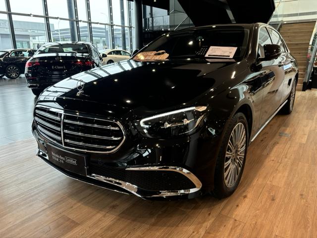 Mercedes-Benz E-Class №18033129 2023