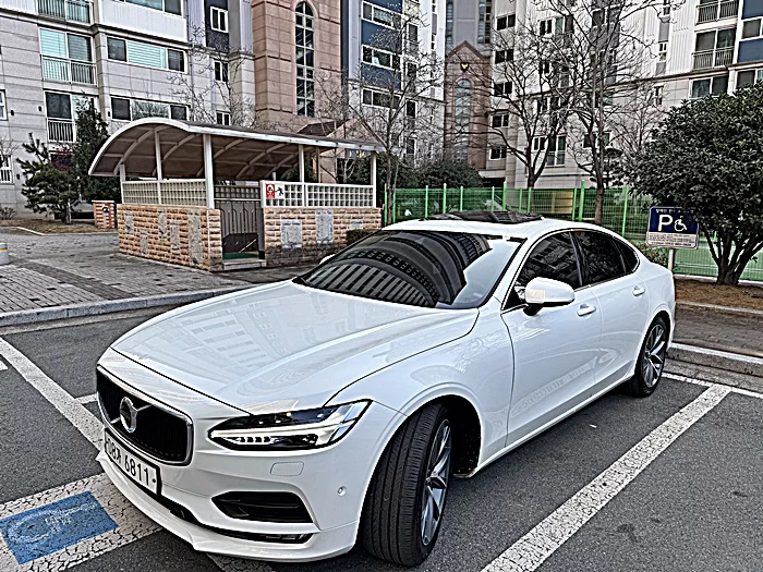 Volvo S90 II