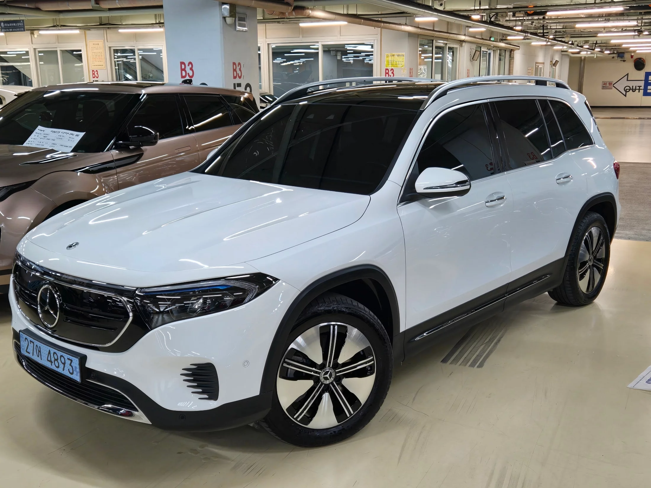 Mercedes-Benz EQB I Рестайлинг