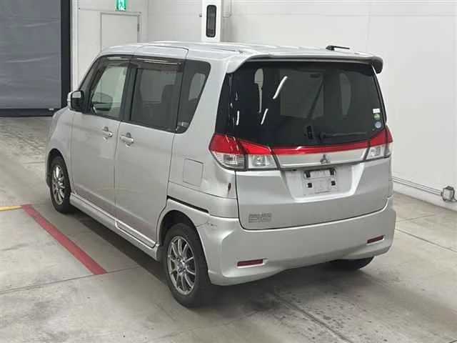 Mitsubishi Delica