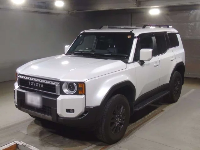 Toyota Land Cruiser 300 Series