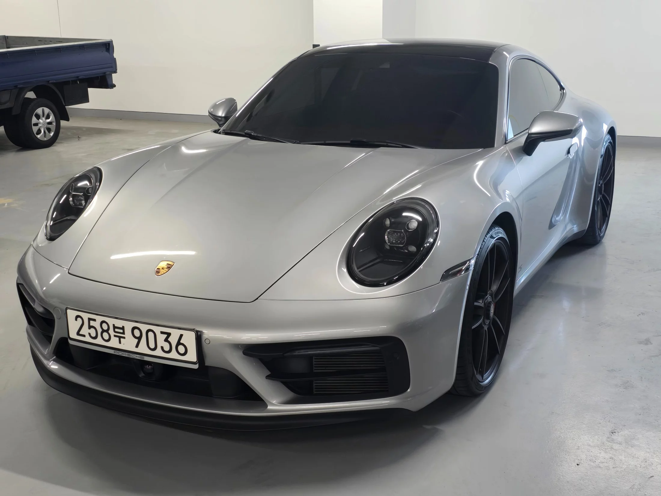 Porsche 911 VIII (992)