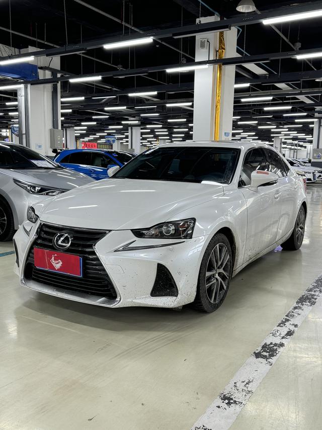 Lexus IS III Рестайлинг