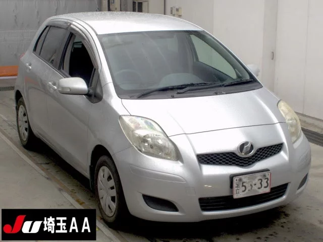 Toyota Vitz II (XP90)