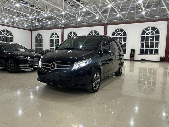 Mercedes-Benz Mercedes Benz V Class №18435618 2020