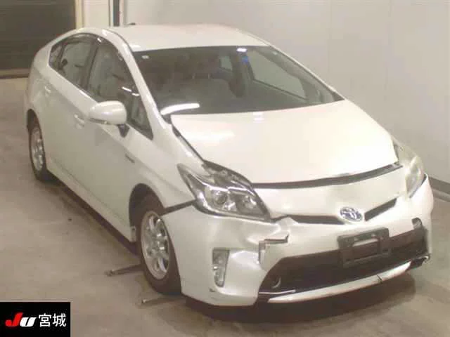 Toyota Prius Лот № 2013