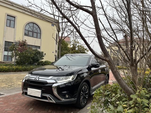 Mitsubishi Outlander III Рестайлинг 3