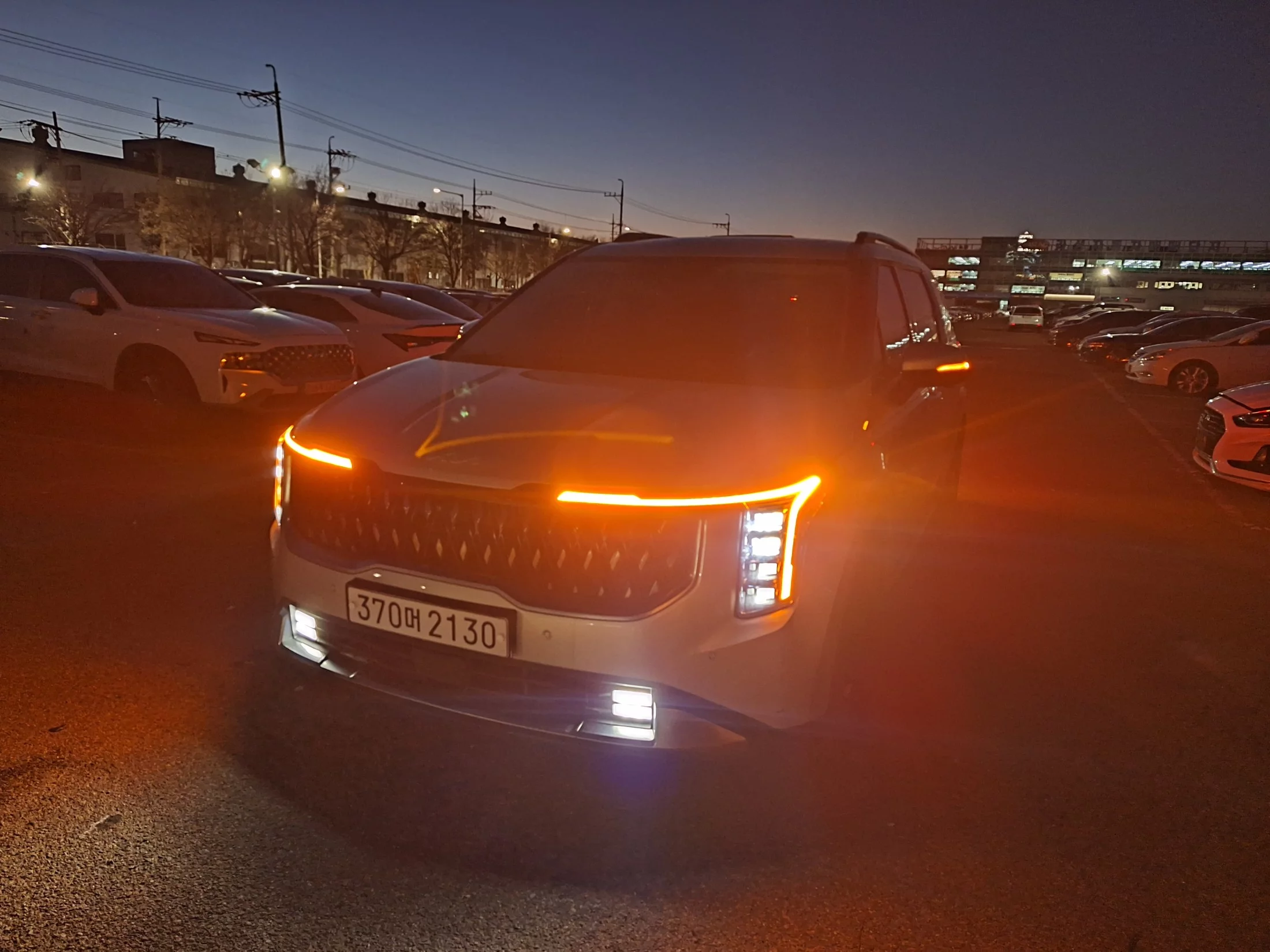 Kia Carnival IV