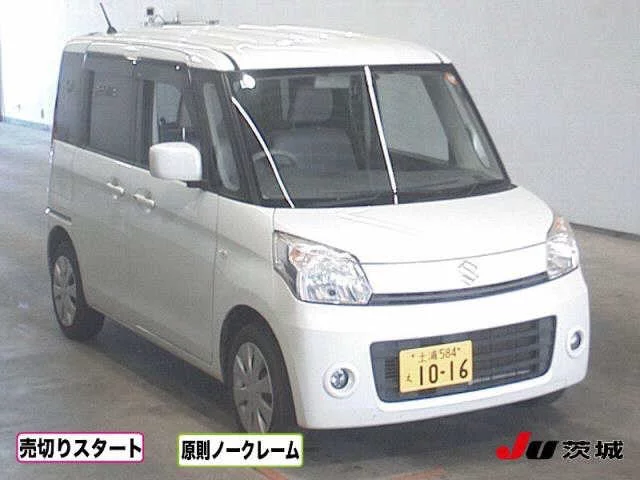 Suzuki Spacia