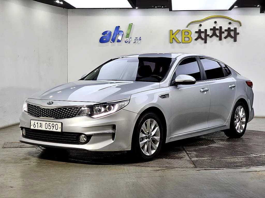 Kia K5 II