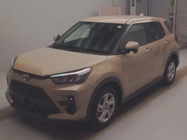 Toyota RAV4 IV (XA40) Рестайлинг