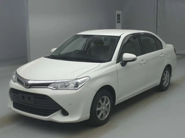 Toyota Corolla Axio Лот № 72046 2016