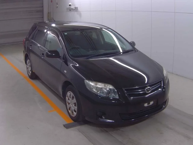 Toyota Prius III Рестайлинг (XW30)