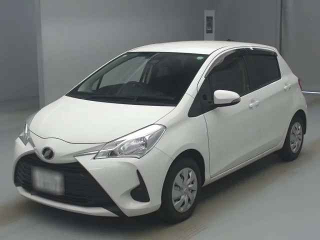 Toyota Vitz Лот № 72011 2019