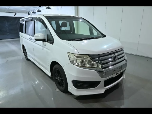Honda Step Wagon Лот № 29096 2013