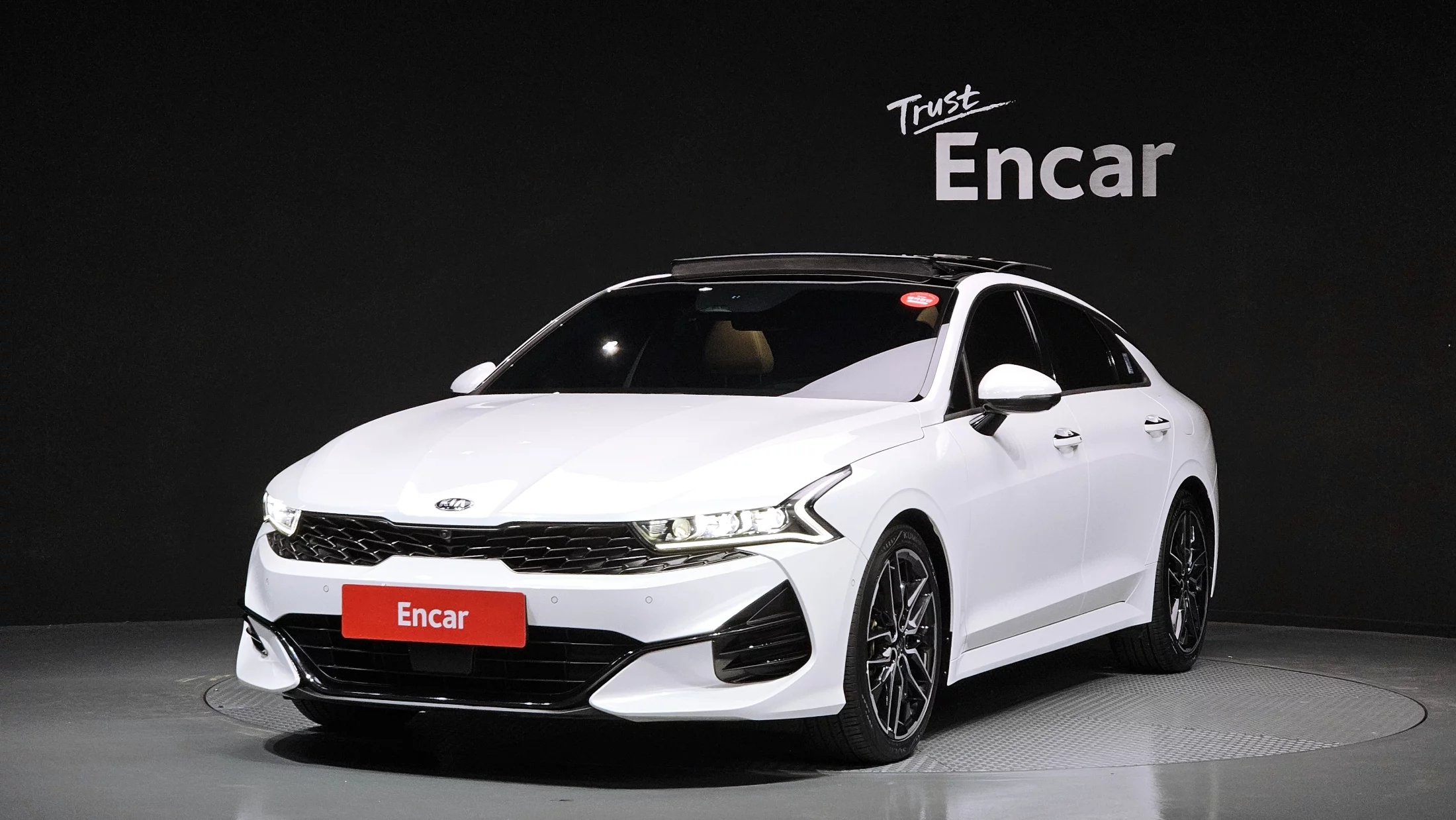 Kia K5 (Киа Оптима) 1.6 Turbo Signature