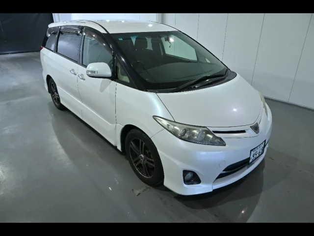 Toyota Estima III Рестайлинг