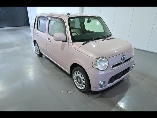 Daihatsu Mira VII