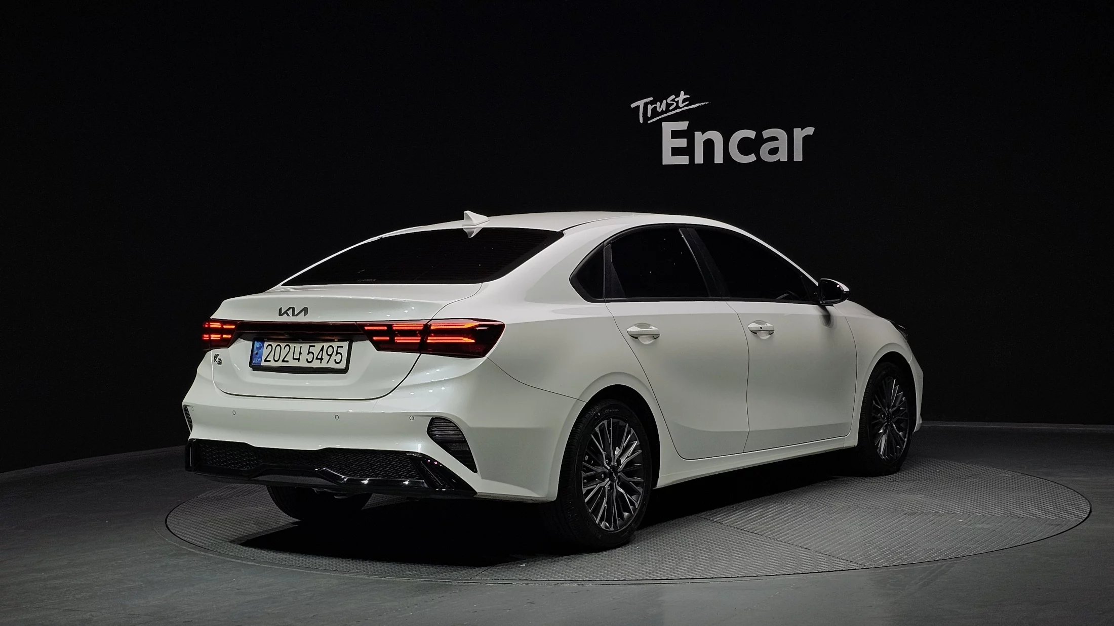 Kia K3 (Киа Церато) 1.6 Prestige