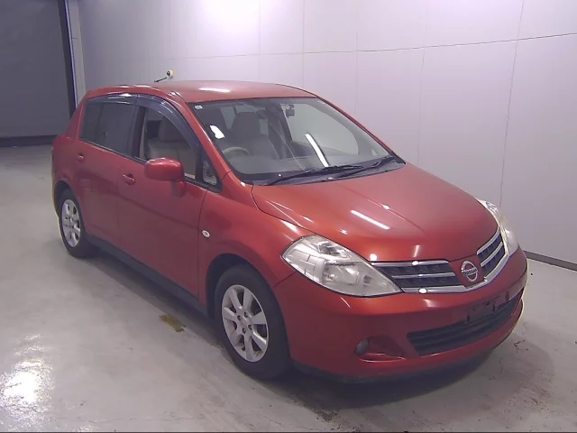 Nissan Tiida I Рестайлинг