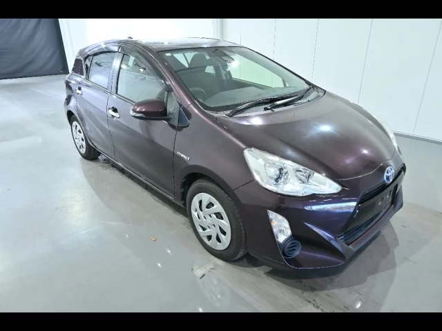 Toyota Aqua I Рестайлинг