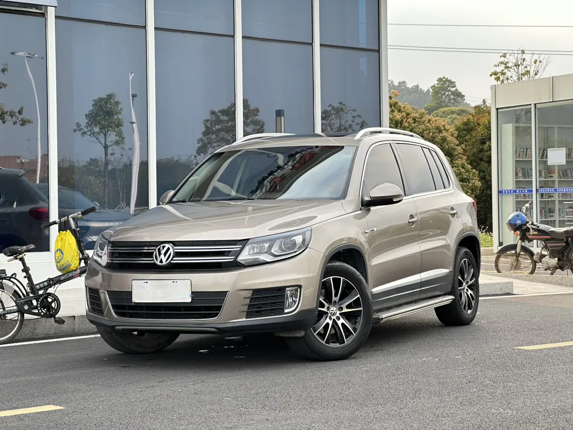 Volkswagen Tiguan №18810610 2016