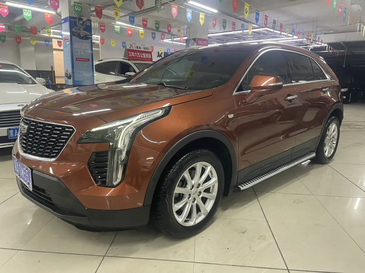 Cadillac XT4 I